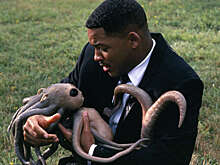 Режиссер Спилберг уговорил Смита снятся в "Людях в черном", прислав вертолет