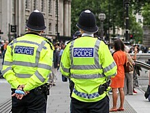 Для полиции британского метро создадут «гендерно-нейтральную» униформу