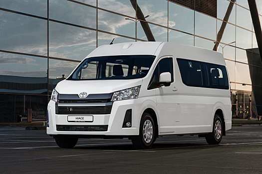 В России появилось новое поколение Toyota Hiace