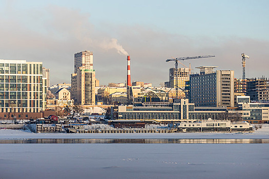 Об аномальной погоде в конце декабря-2023 предупредили новосибирцев