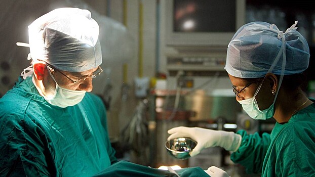 Из подростка удалили части тела его брата-близнеца