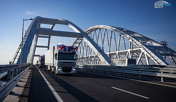 Крымский мост напугал украинцев "жестким шмоном"