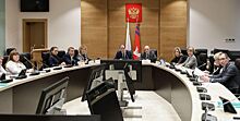Депутаты обсудили переход волгоградских школ на единые федеральные стандарты общеобразовательных программ
