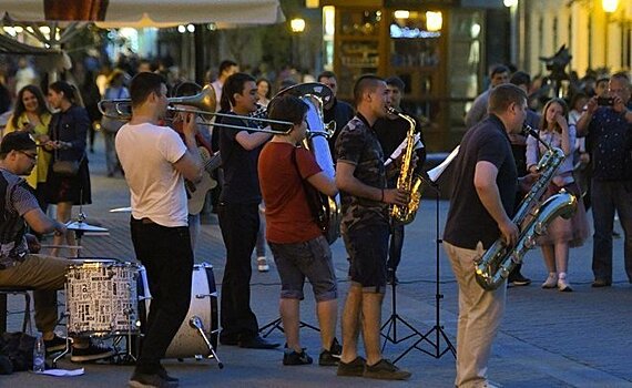 В Казани утвердили площадки для выступления уличных музыкантов и артистов