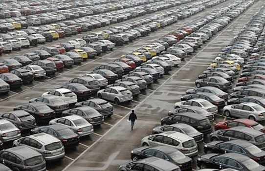 Корпоративные продажи автомобилей Volkswagen в РФ в сентябре выросли на 27,6% - почти до 3,5 тыс. машин