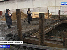 Стена Николо-Угрешского монастыря может рухнуть: кто и зачем копает под памятником 16 века