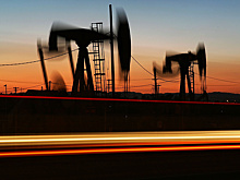Нефть усилила падение на торгах