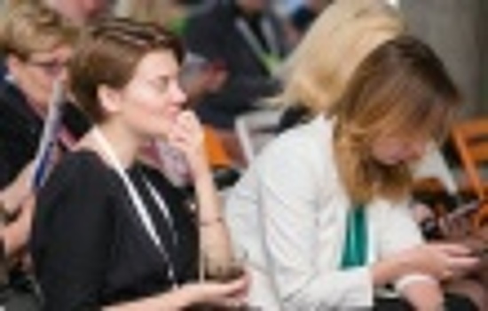 Жителей поселения пригласили принять участие в открытом обсуждении программы воспитания в школе №2057