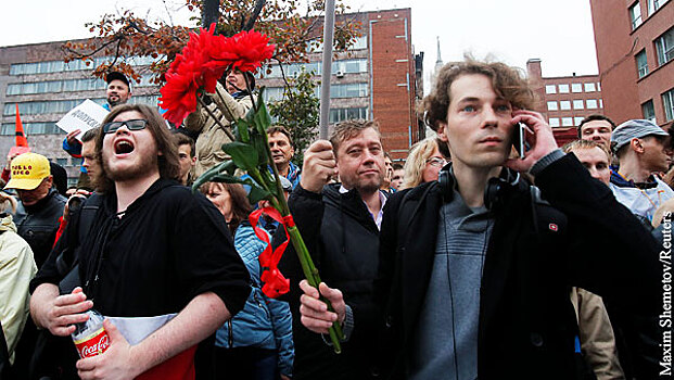 Лебедь, рак и щука, как символы протеста