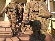 Спецназ со словами «доброе утро» завалил на пол назначенца воров в законе на Кубани