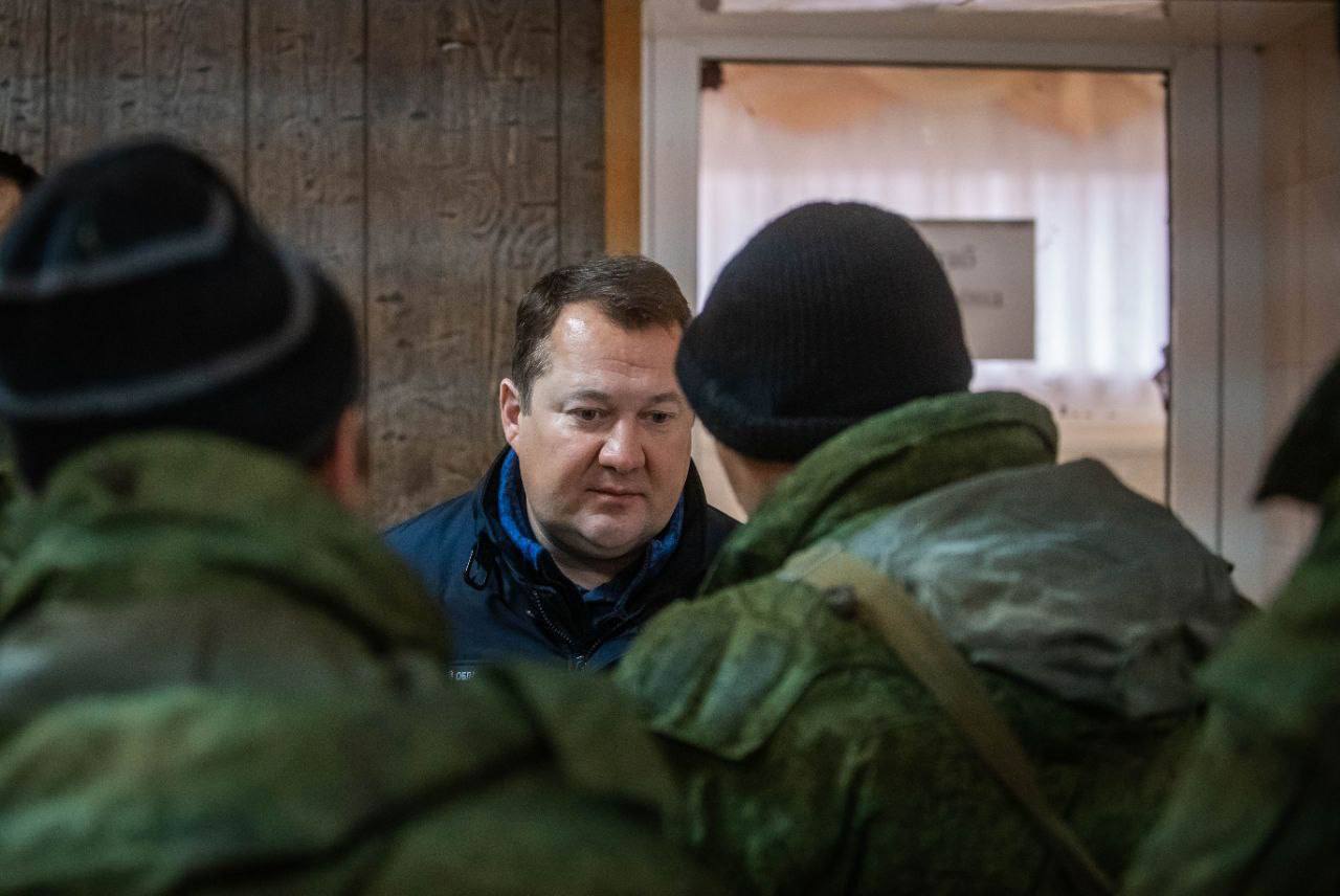 Максим Егоров посетил мобилизованных тамбовчан в Смоленской области