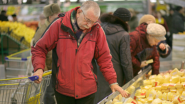 Импортный сыр уходит с прилавков в магазинах РФ