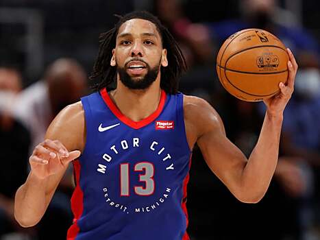 «Милан» может подписать Джалила Окафора и Юнаса Жеребко