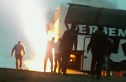 В Дагестане сгорел автобус «Дербент - Москва»