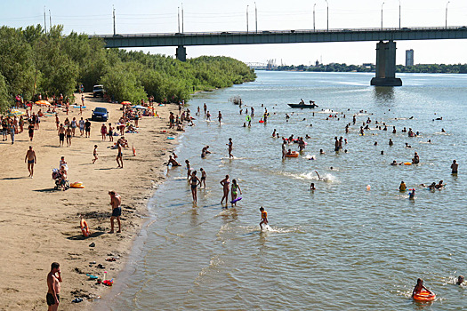 К открытию купального сезона в Астрахани готовы два пляжа