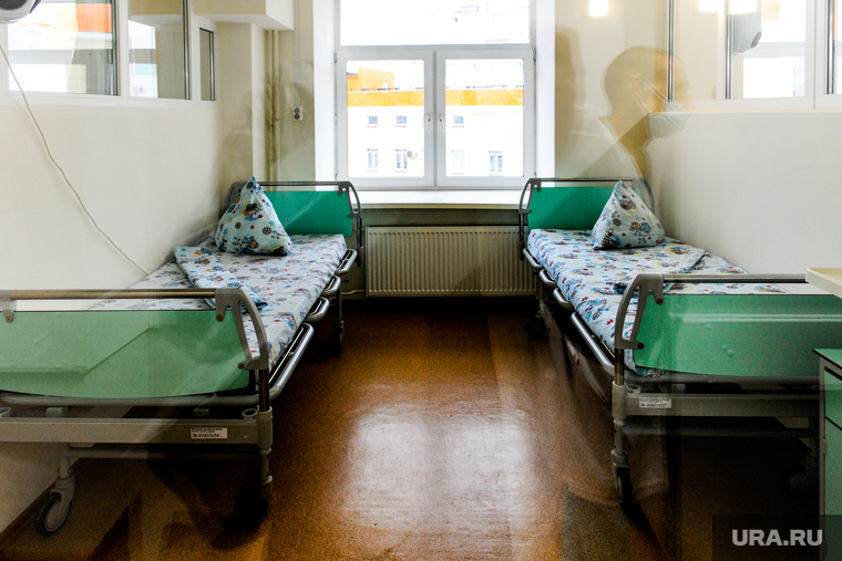 Под окнами больницы в Магнитогорске нашли труп пациента