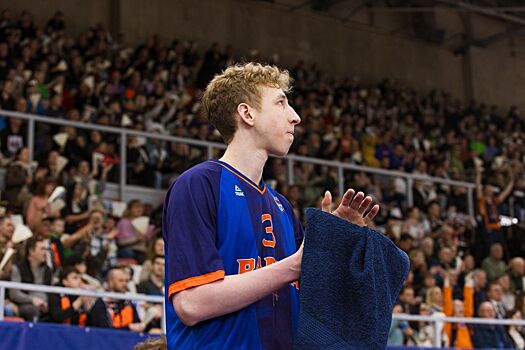 Форвард «Пармы» Лев Свинин уверен в победе своей команды над «Самарой»