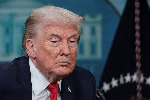 Трамп направил американскую армаду к Ирану на всякий случай