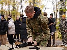 300 молодых вологжан показали боевой дух в военно-патриотической игре «Виват, Победа!»