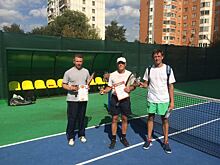 Турнир по теннису среди мужчин состоялся в Таганском парке