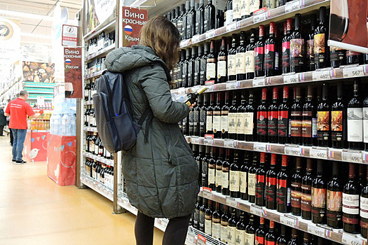 Стало известно о резком падении экспорта грузинского вина в Россию