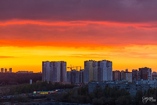 Фото дня. Небесный флаг над Нижним Новгородом