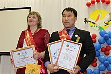 В Усть-Майском районе поздравили лучших учителей и воспитателей