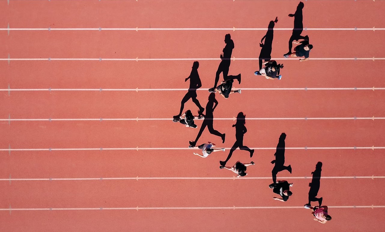 Сколько человек может пробежать без остановки