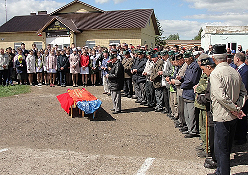 В Татарстане перезахоронили останки воина, павшего в годы Великой Отечественной войны