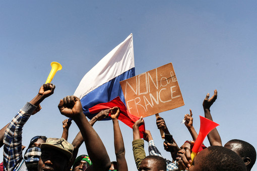 Jeune Afrique: власти Буркина-Фасо попросили сменить посла Франции из-за ненадежности