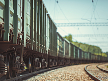 Три школьницы получили страшный удар током на крыше цистерны