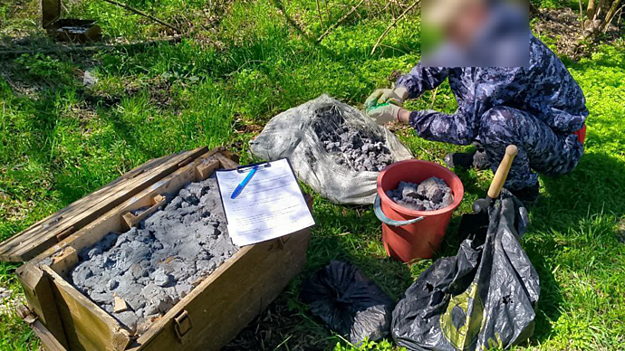 Херсонские полицейские обнаружили в схроне более 300 кг взрывчатых веществ