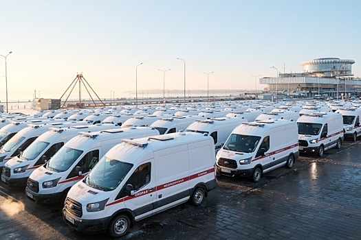 Медики Волгоградской области получили 90 новых машин скорой помощи