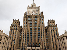МИД РФ назвал фейком публикации канадских СМИ о похищении украинских детей