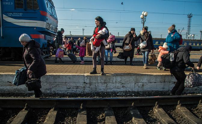 Коалиция мазохистов: 10 стран НАТО объединились, чтобы сообща пасть жертвами «русских варваров»