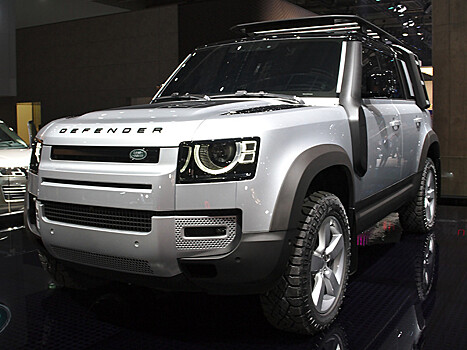 В России стартовали продажи нового Land Rover Defender