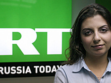Корреспондента RT ранили в Париже