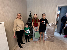 Елена Атанова исполнила желания детей из Беловского района