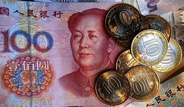 Юань оттеснил евро в предпочтениях россиян для сбережений