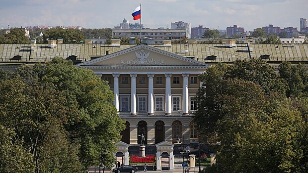 Заксобрание Петербурга поддержало корректировки бюджета 2018 года с сокращением дефицита