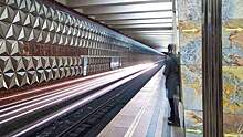 На оранжевой ветке метро восстановили движение поездов
