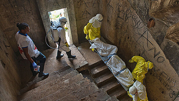 Россия направит в Гвинею более 1 тыс. доз вакцины против Эболы