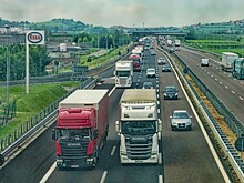 В Петербурге ограничат проезд транспорта с «грязным» выхлопом