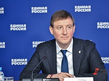 Андрей Турчак принял участие в передаче спецтехники для СВО из Краснодара