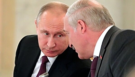 Путин и Лукашенко начали переговоры в аэропорту Минска