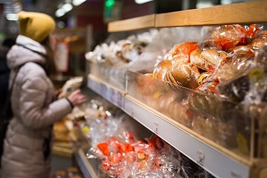 В России предложили выплачивать малоимущим по 3 тыс. рублей на продукты питания