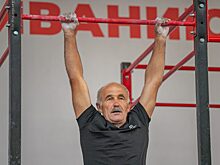 62-летний победитель Кубка города подтянулся 68 раз