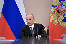 Путину предложили повысить НДС
