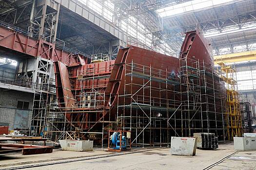 В&nbsp;России пересмотрели планы по&nbsp;строительству судов