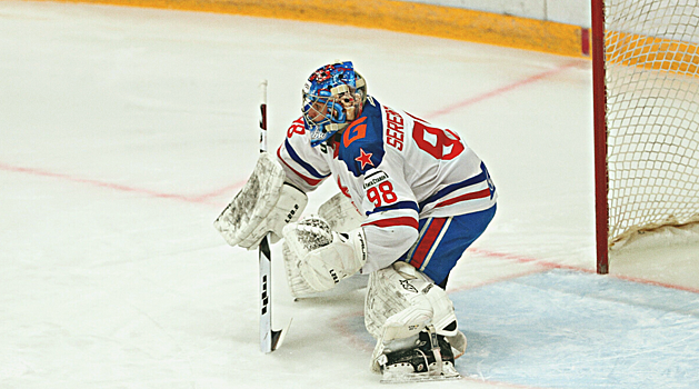 Плющев о 10 пропущенных шайбах СКА за 2 матча: «Не считаю вратарскую позицию самой слабой»